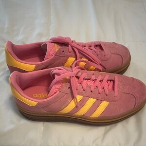 Adidas Women's Vibrant Pink and Yellow Sneakers